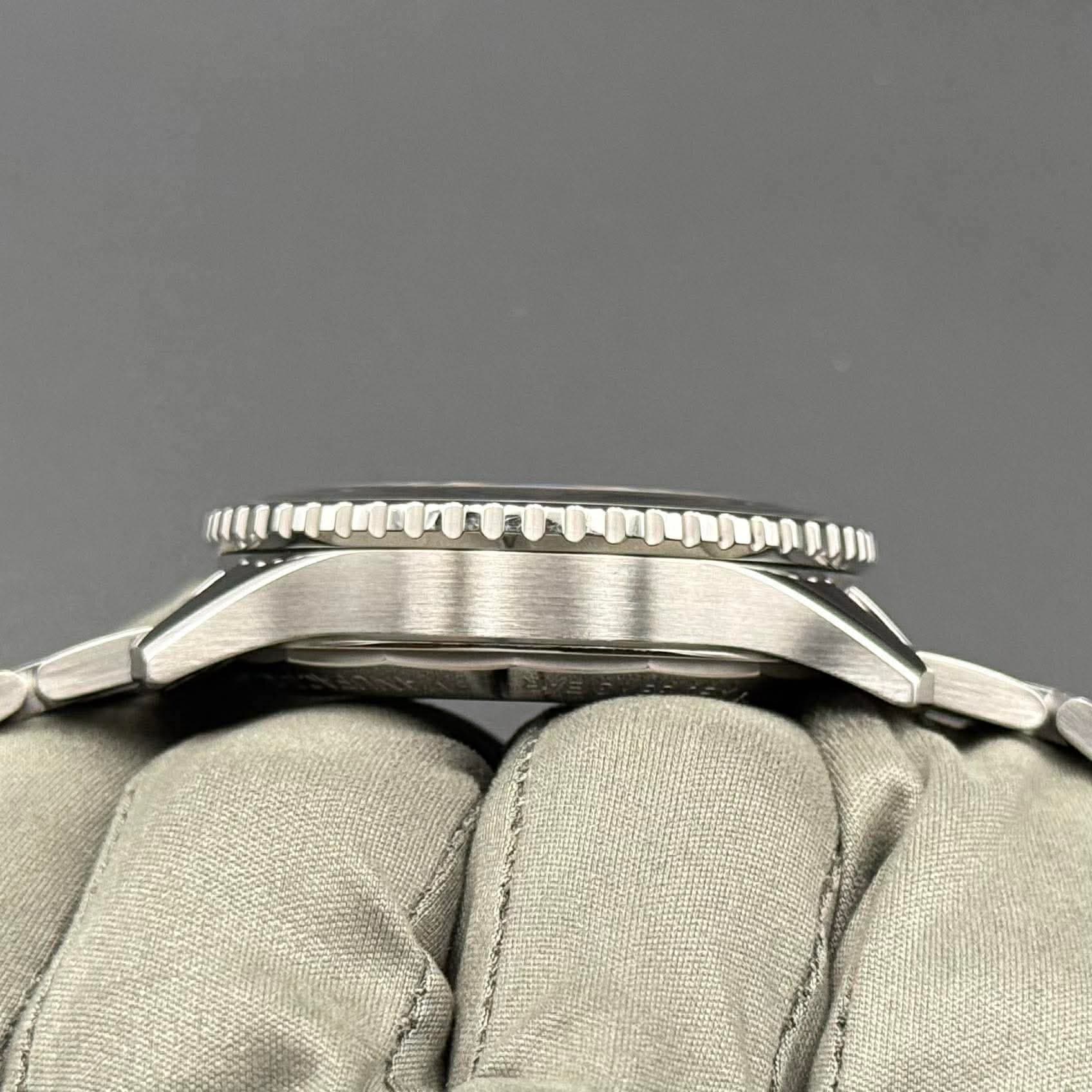 Breitling Navitimer B01 - view 9