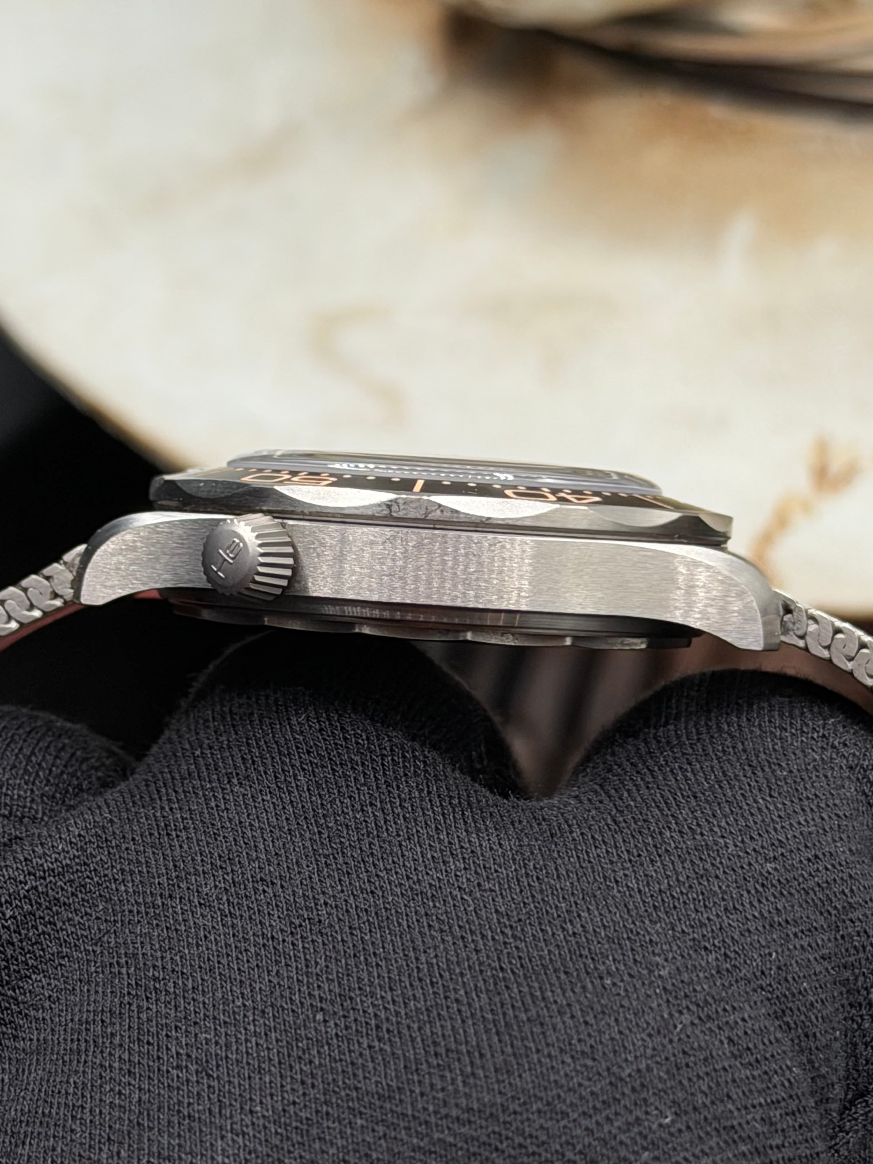 Omega Seamaster Diver 300 M 007 NTTD - view 14