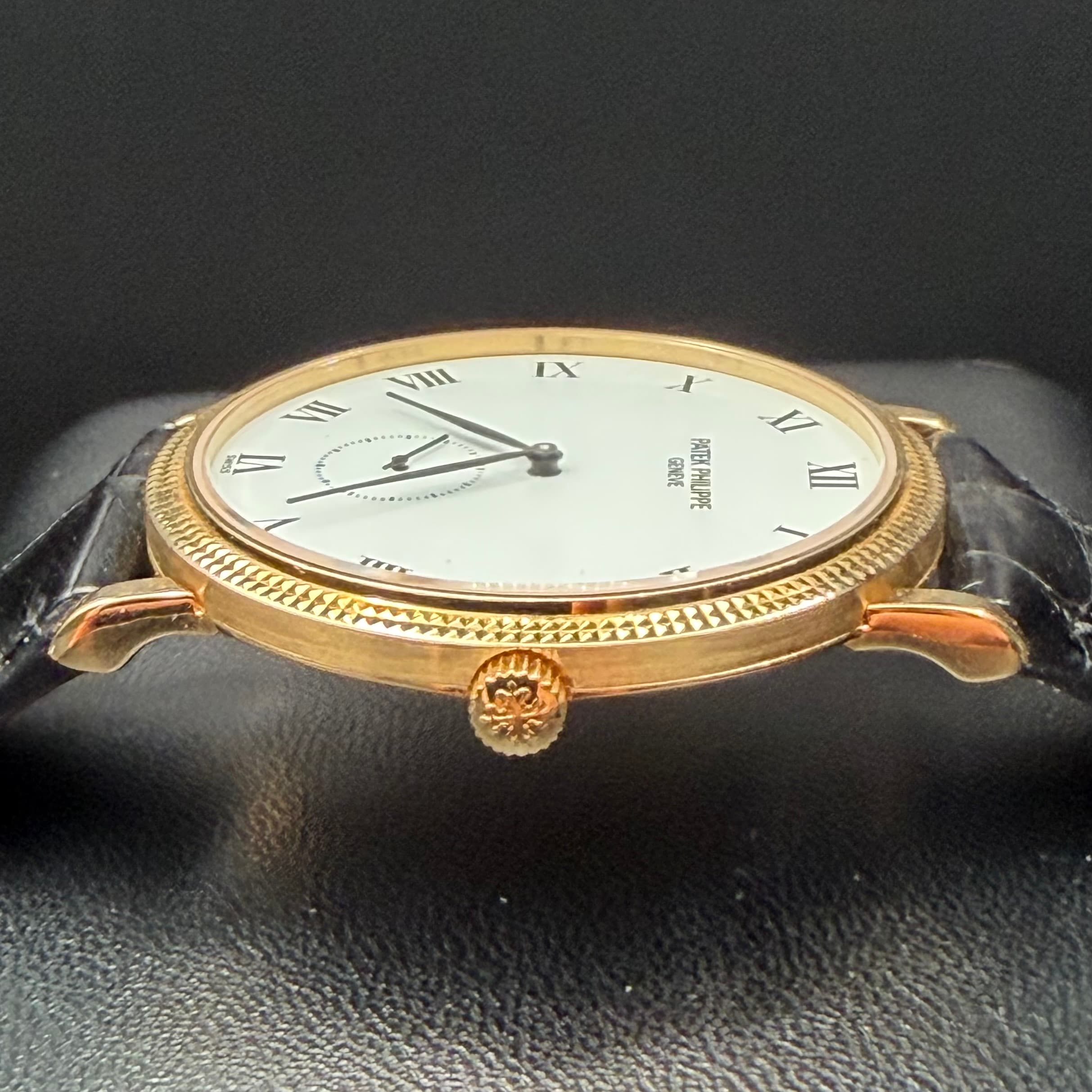 Patek Philippe Calatrava - view 9