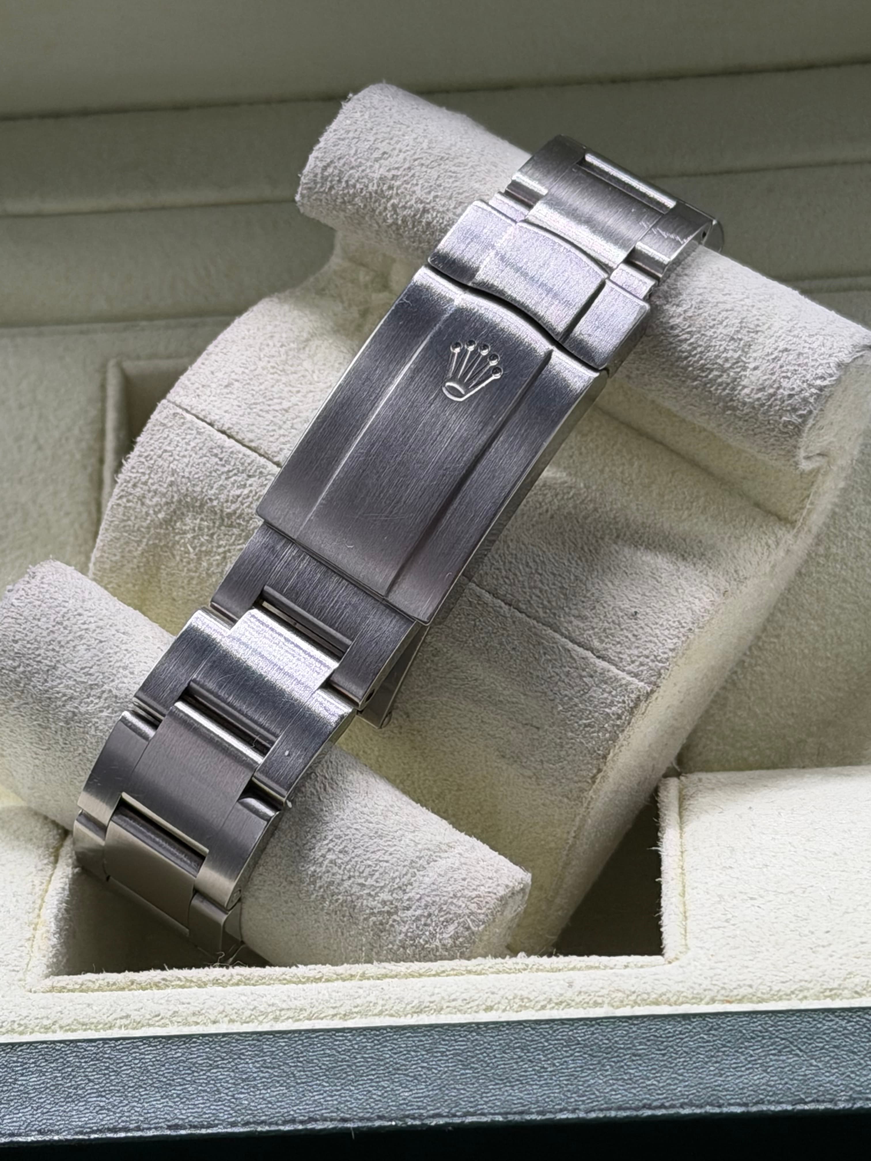 Rolex Oyster Perpetual - view 3