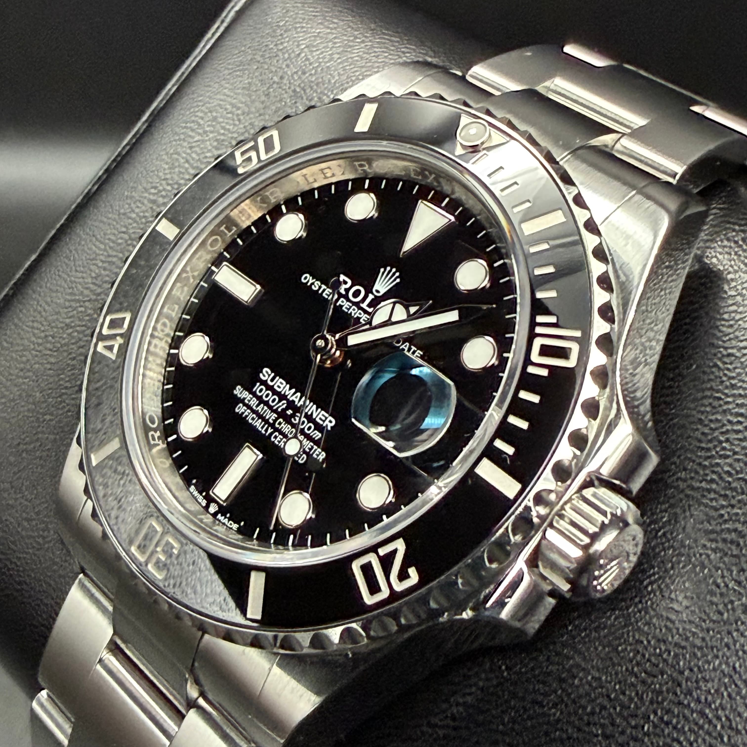 Rolex Submariner Date 2023 full set - view 4