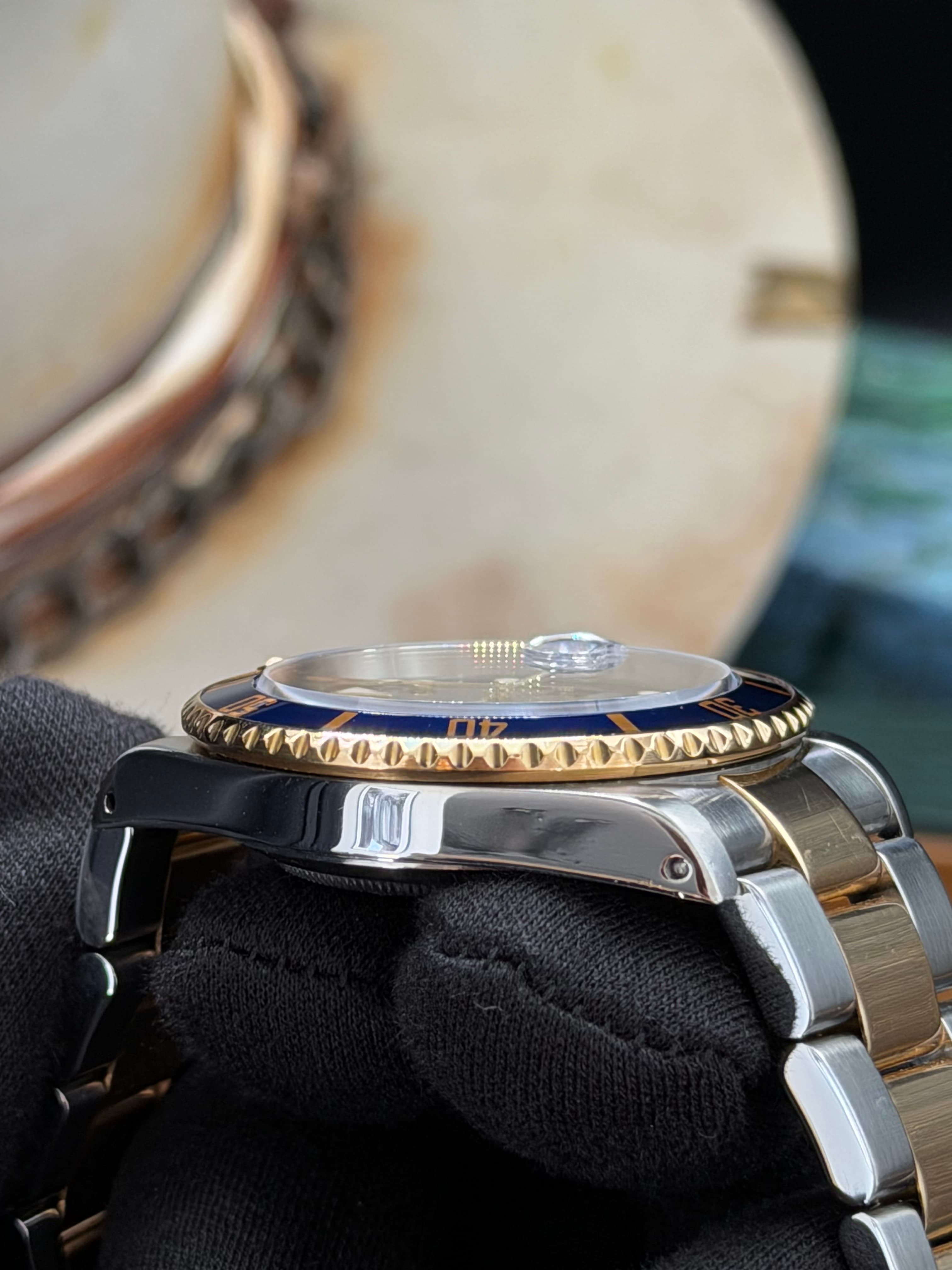 Rolex Submariner Date "Bluesy" - view 12