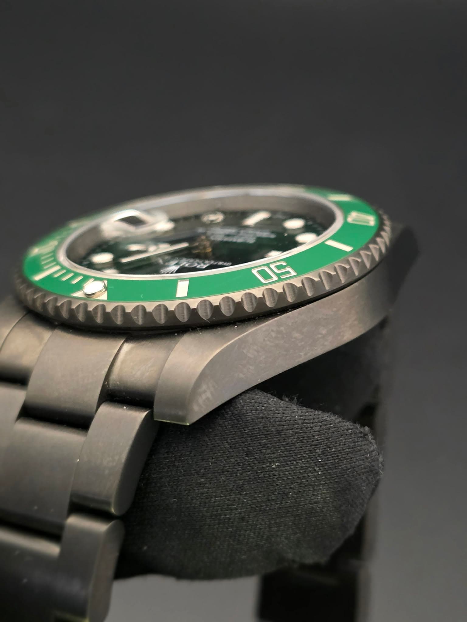 Rolex Summariner Date "Hulk" - view 7