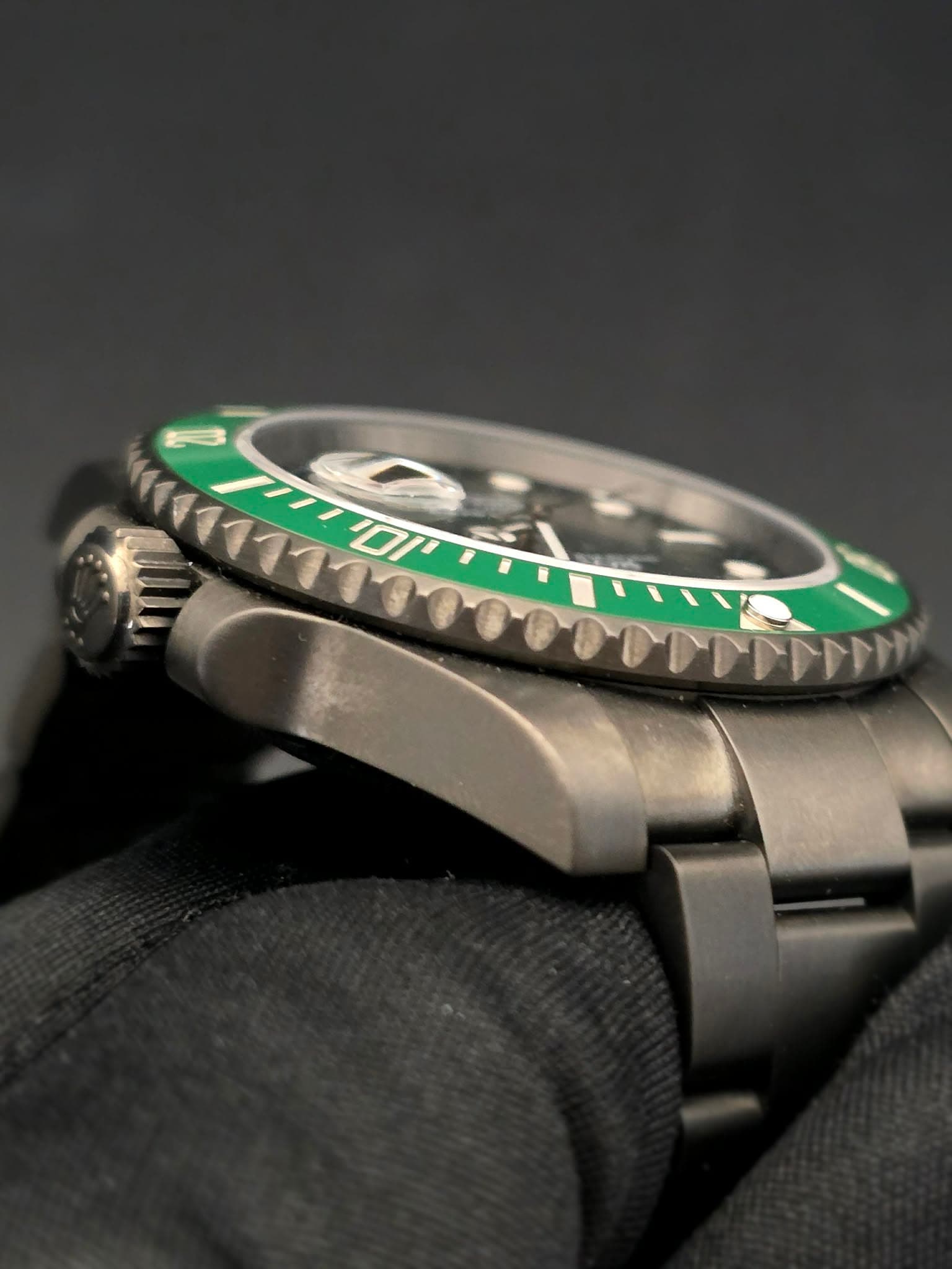 Rolex Summariner Date "Hulk" - view 8