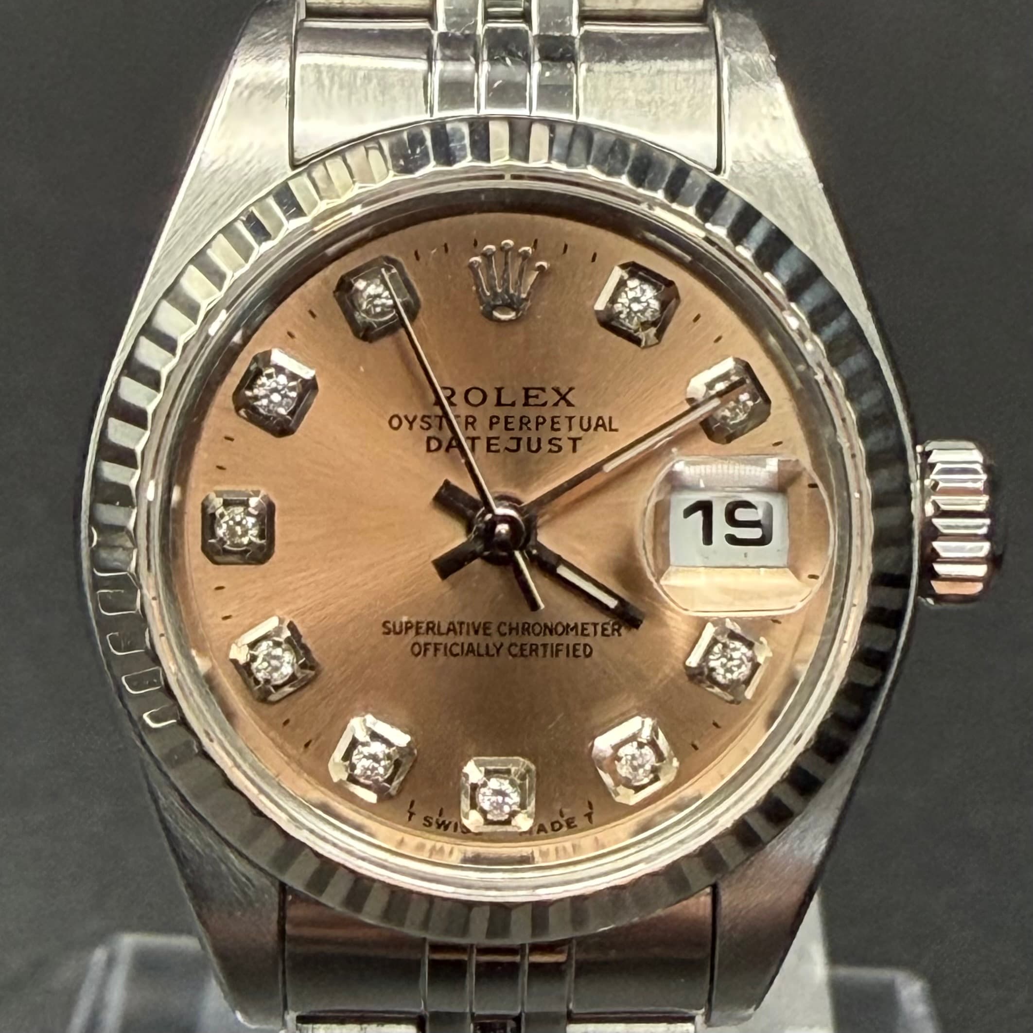 Rolex "Women's" Champagne Diamond Dial Date Just 26mm - view 2