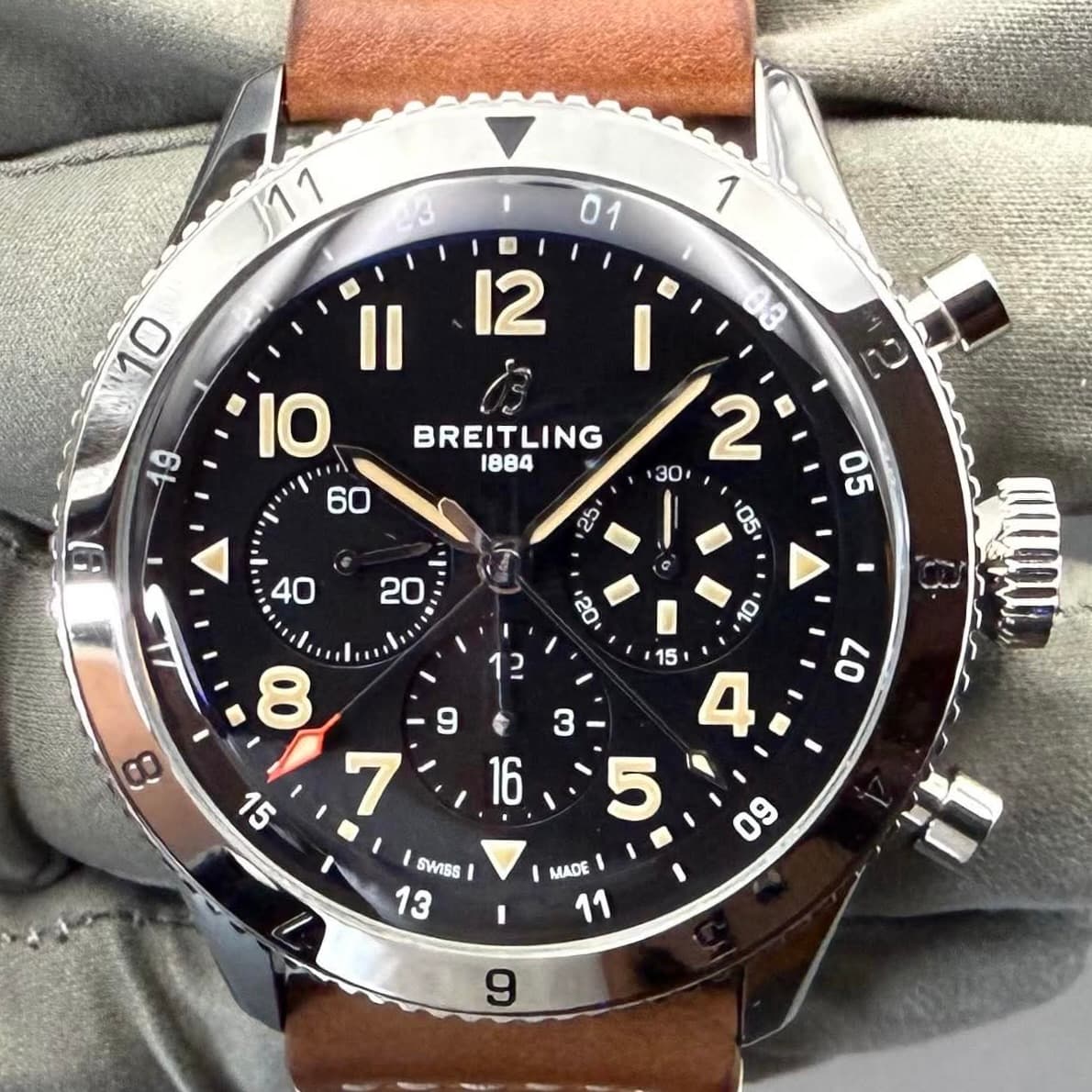 Breitling Super Avi B04 Chronograph GMT 46 P-51 Mustang